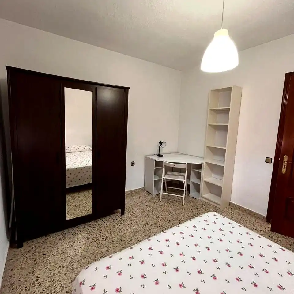Appartamento con terrazza in affitto a Calle Daoiz, imagen 7
