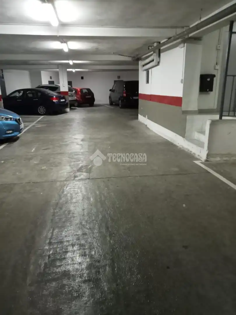 Parking de Garaje en venta en Granada
