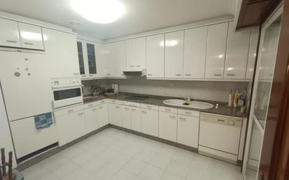 Kitchen of Flat for sale in Ourense Capital 