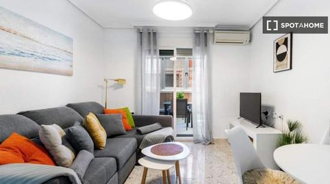 Foto 5 de Apartamento para compartir en Las Piscinas Naturales, Torrevieja