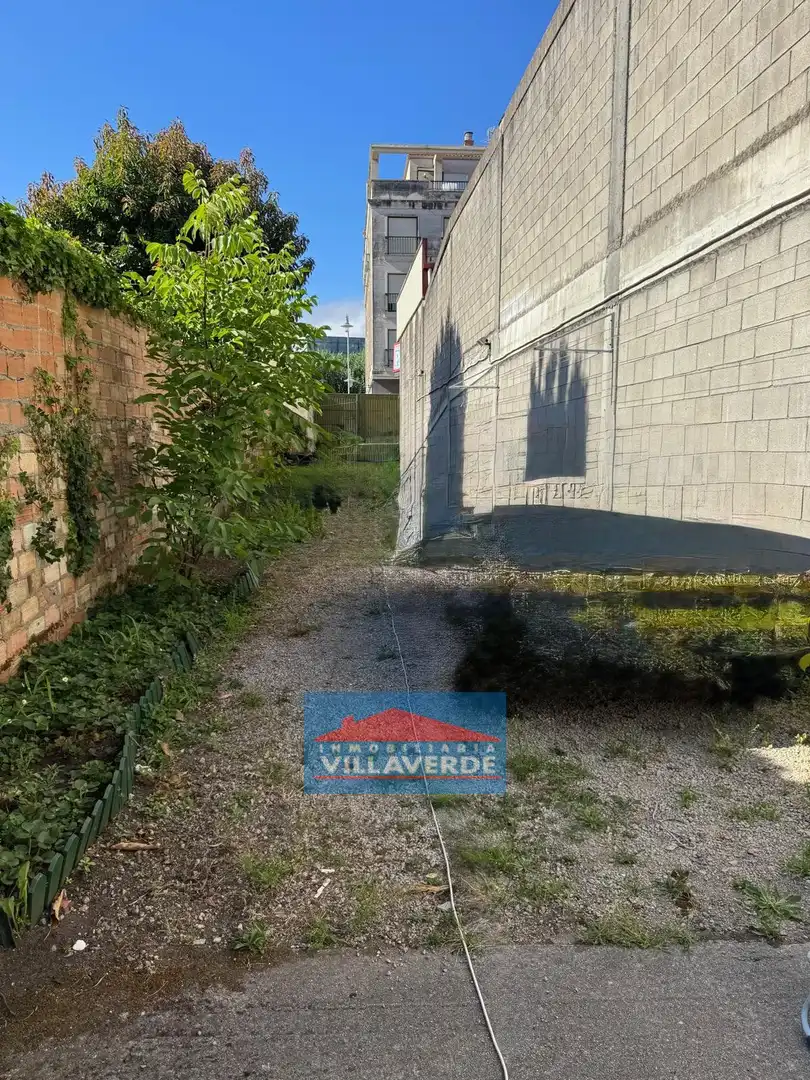 Casa adosada en venta en Cangas pueblo