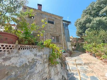 Vista exterior de Casa o xalet en venda en Sant Vicenç Dels Horts amb Terrassa i Piscina