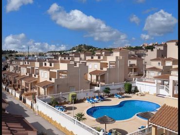 Villa avec piscine à vendre à San Miguel de Salinas