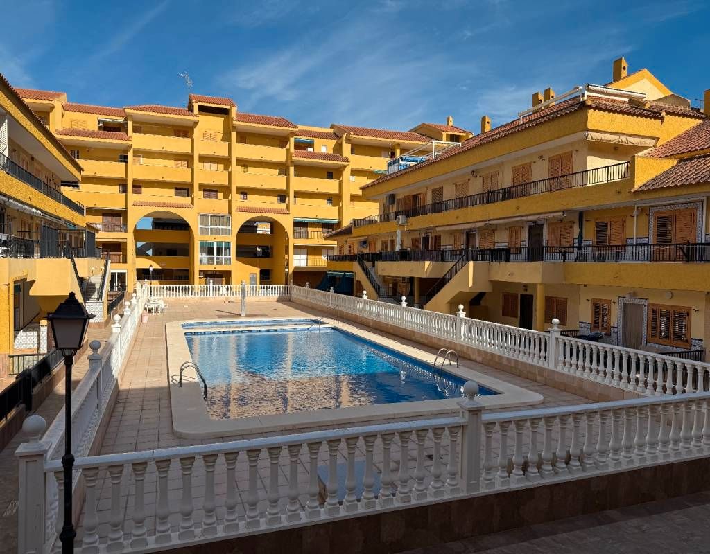 Exterior view of Flat for sale in Torrevieja  with Terrace, Storage room and Furnished