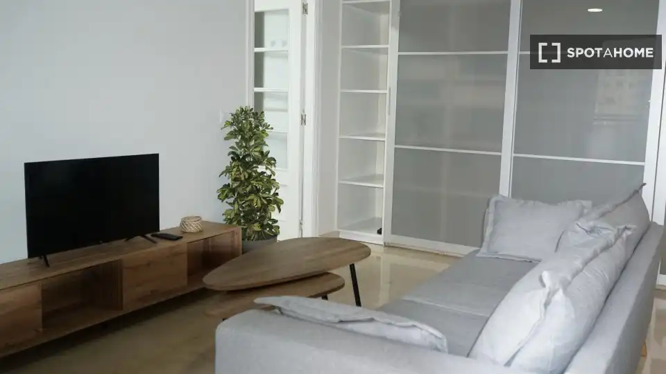 Habitación en Penya - Roja - Avda. Francia