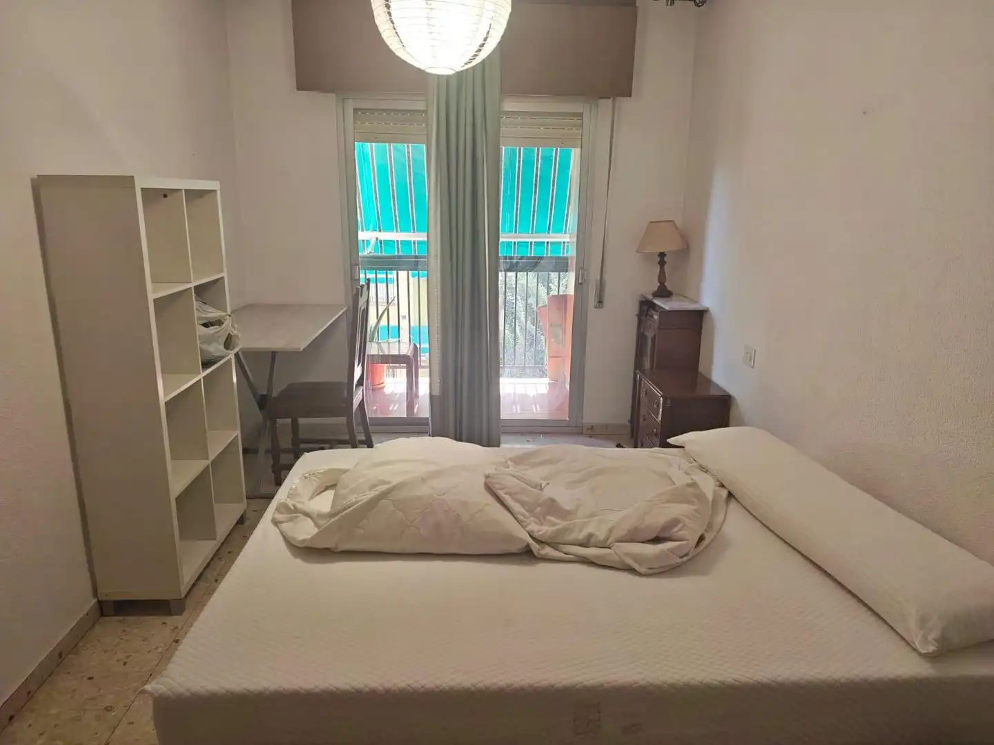 Schlafzimmer von Wohnung zur Miete in Granada