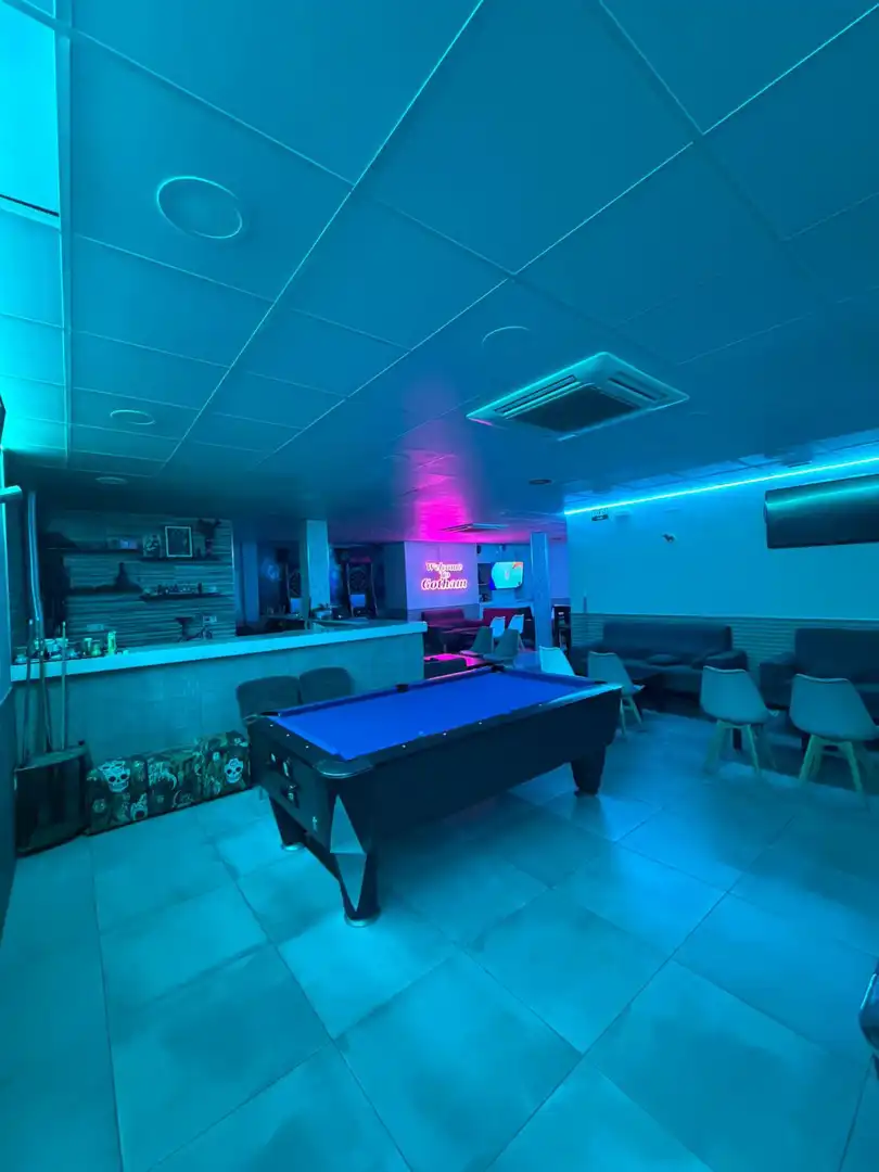Commercial properties for rent in Coslada  with Air Conditioner