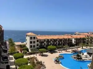 Vista exterior de Apartamento en venta en Arona con Calefacción, Terraza y Amueblado