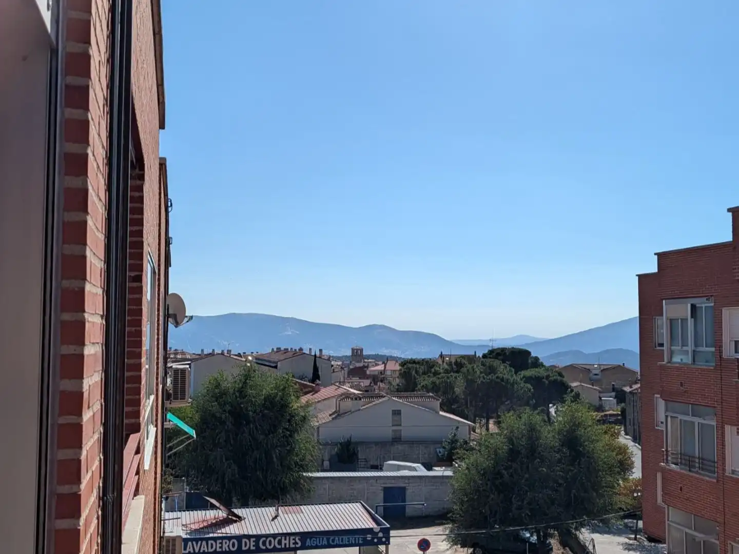 Außenansicht von Wohnung zum Verkauf in El Barraco , Ávila