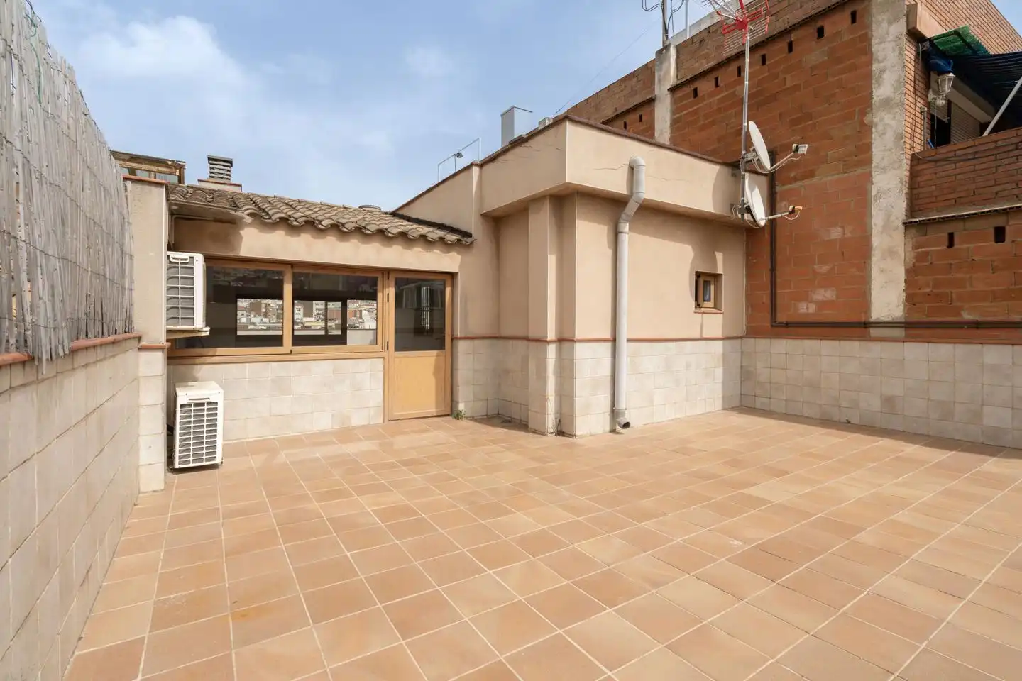 Terrasse von Maisonette zum Verkauf in Santa Coloma de Gramenet