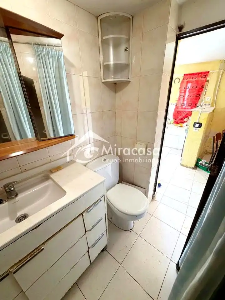 Casa en venta en Calle Miralrío, imagen 4