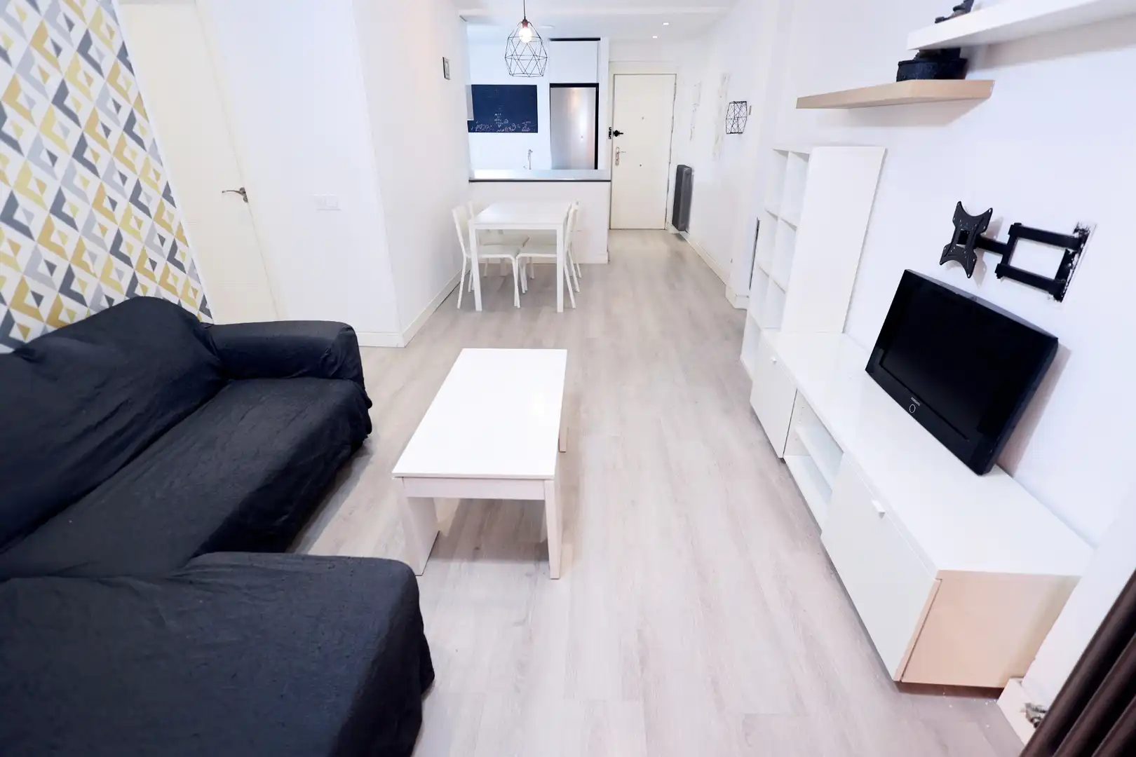 Sala de estar de Piso en venta en Mejorada del Campo con Calefacción, Trastero y Amueblado