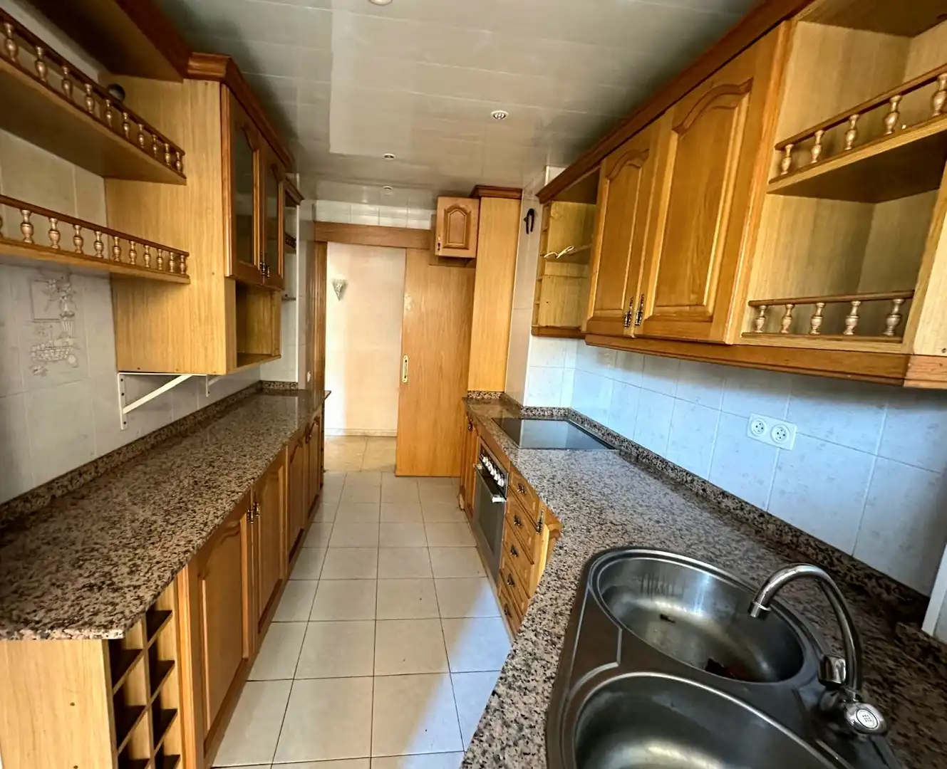 Cuina de Pis en venda en Vallirana amb Terrassa i Balcó