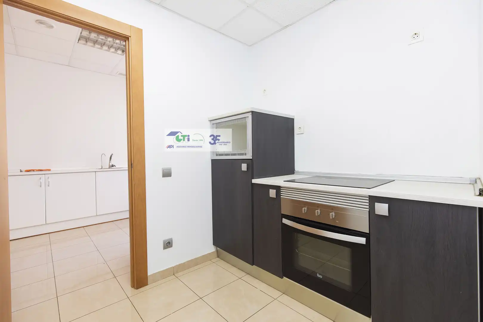 Cocina de Oficina de alquiler en Zaragoza