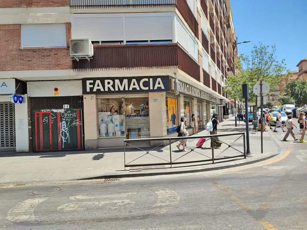 Garaje en venta en Granada