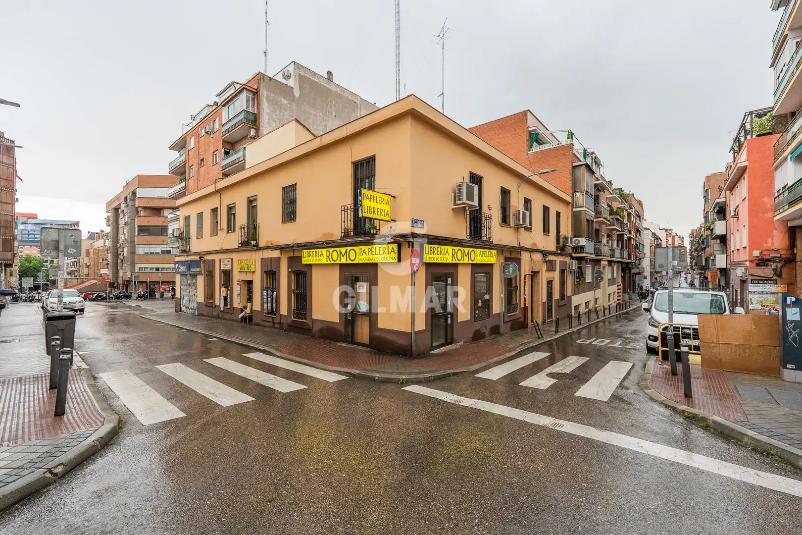 Vista exterior de Local en venta en Madrid