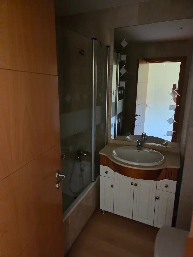 Badezimmer von Wohnung zur Miete in Benalmádena mit Klimaanlage, Terrasse und Möbliert