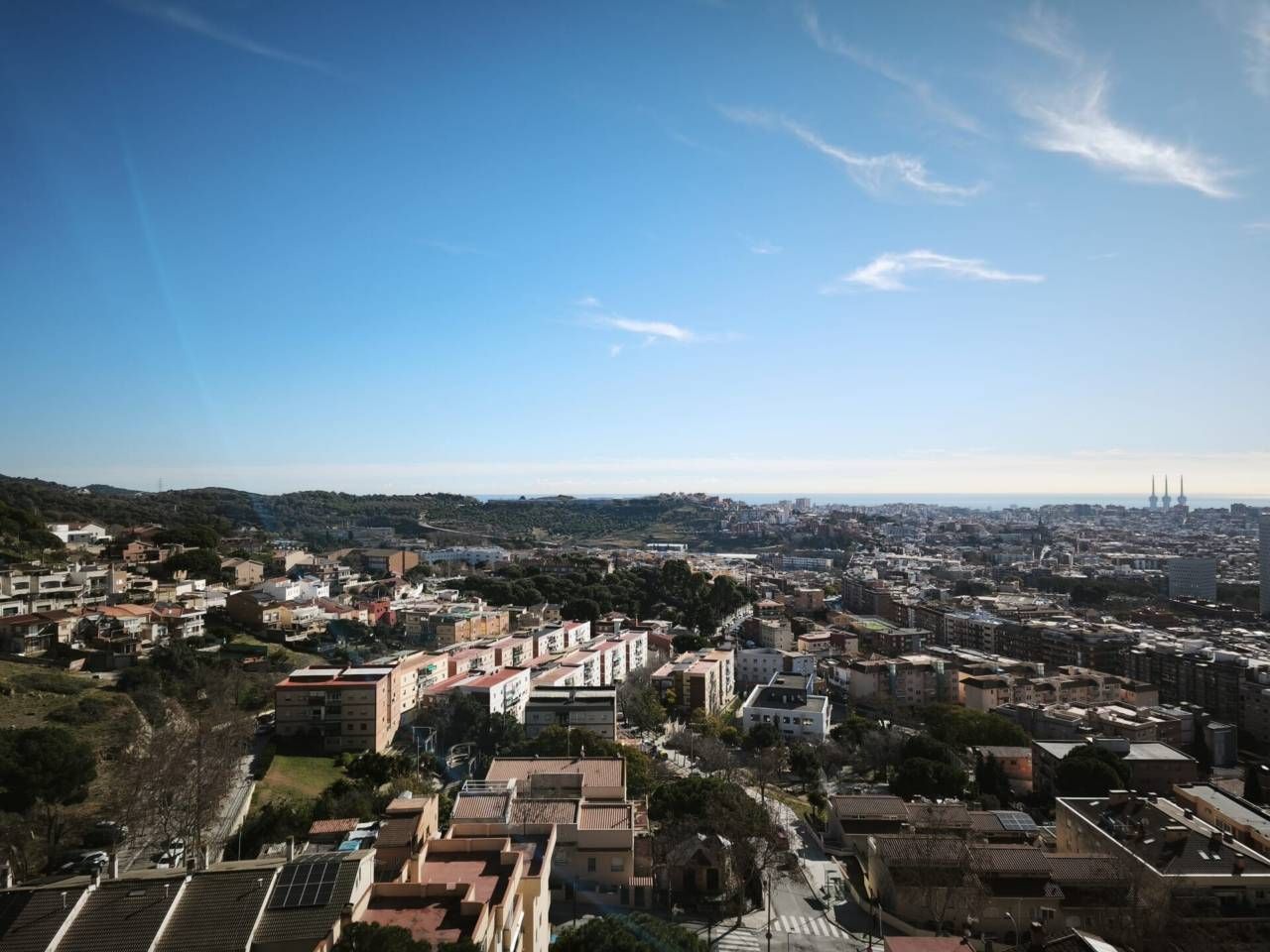 Exterior view of Flat for sale in Santa Coloma de Gramenet  with Air Conditioner, Heating and Parquet flooring