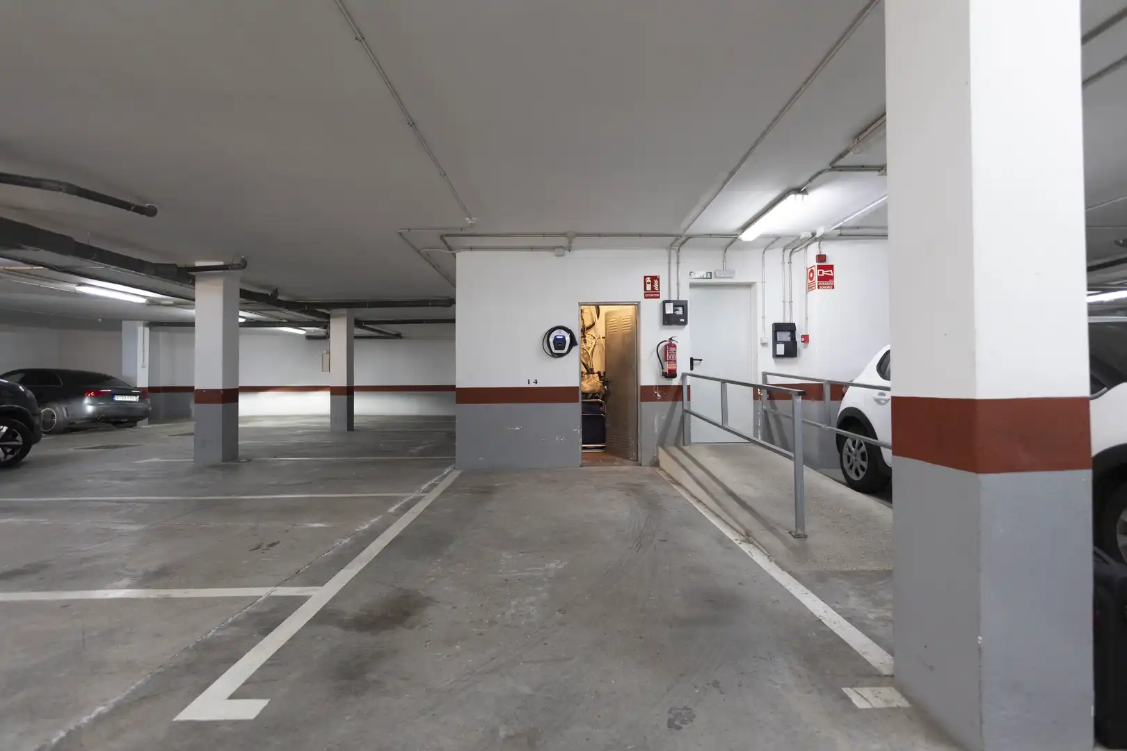 Parking de Piso en venta en Los Realejos con Terraza, Trastero y Amueblado