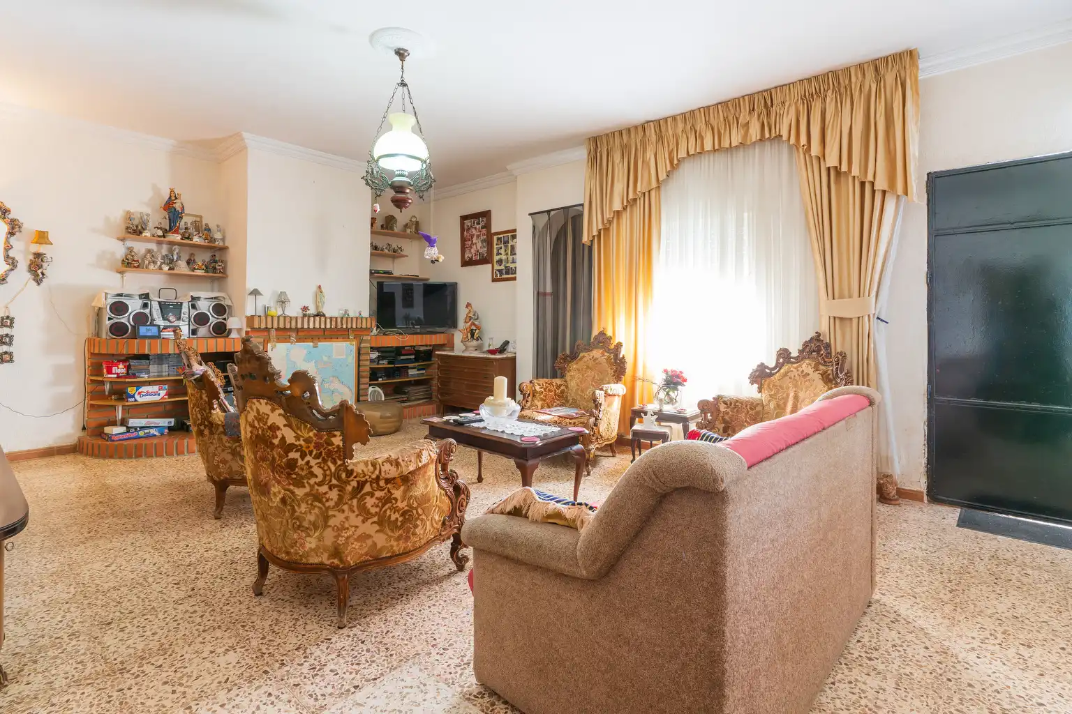 Living room of Country homes for sale in Bonares  with Private garden, Terrace and Swimming Pool