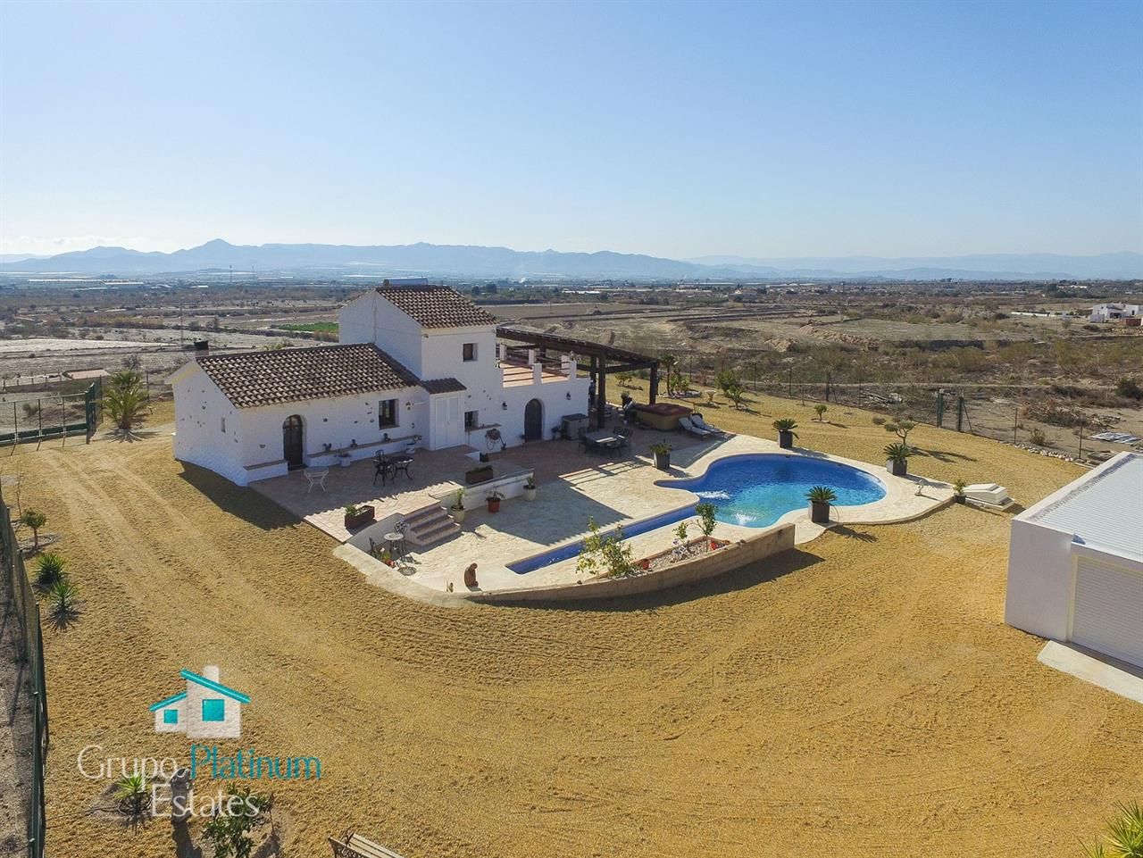 Exterior view of House or chalet for sale in Huércal-Overa  with Air Conditioner, Private garden and Swimming Pool