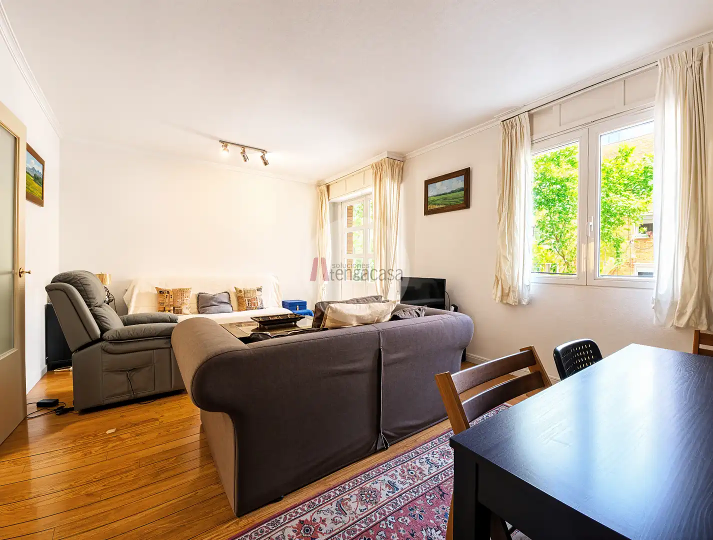 Sala de estar de Piso en venta en Madrid con Calefacción, Parquet y Terraza