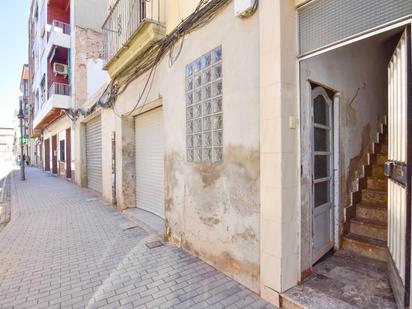 Vista exterior de Casa o xalet en venda en Aldaia amb Terrassa, Traster i Balcó