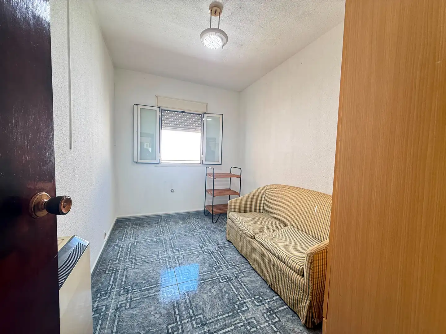 Habitación de Piso en venta en Madrid con Calefacción