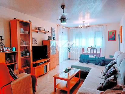 Flat for sale in Méndez Núñez, Las Lomas - Las Yucas