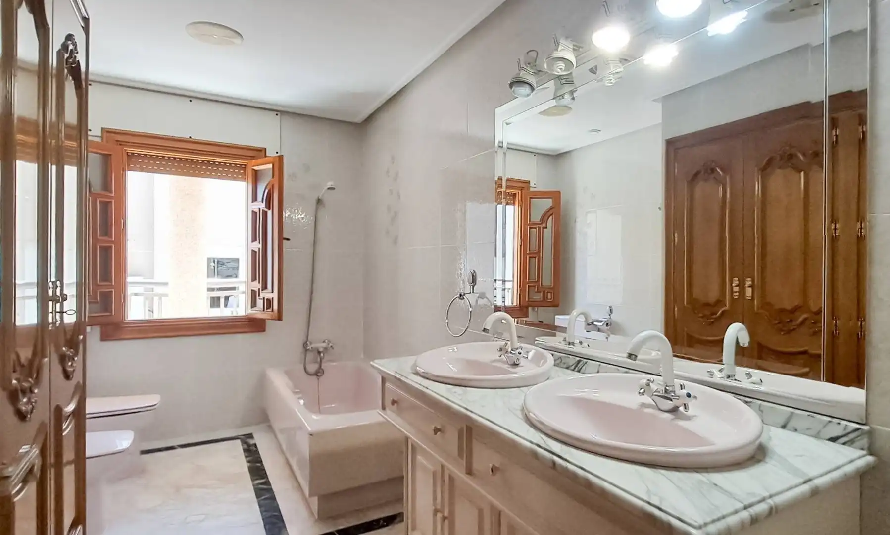 Baño de Apartamento en venta en San Pedro del Pinatar