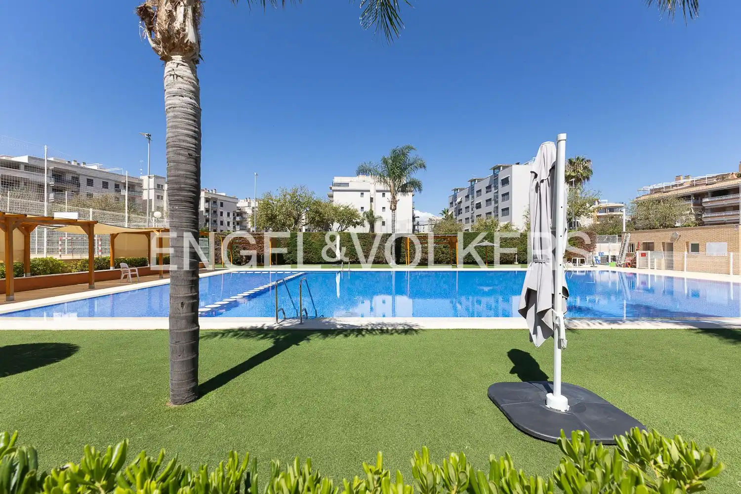 Wohnung zur Miete in Carrer José Segrelles, Canet d'En Berenguer