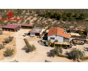 Vista exterior de Casa o xalet en venda en Camarles amb Aire condicionat, Terrassa i Piscina