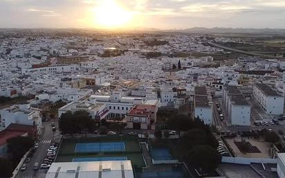 Vista exterior de Casa o xalet en venda en Chiclana de la Frontera