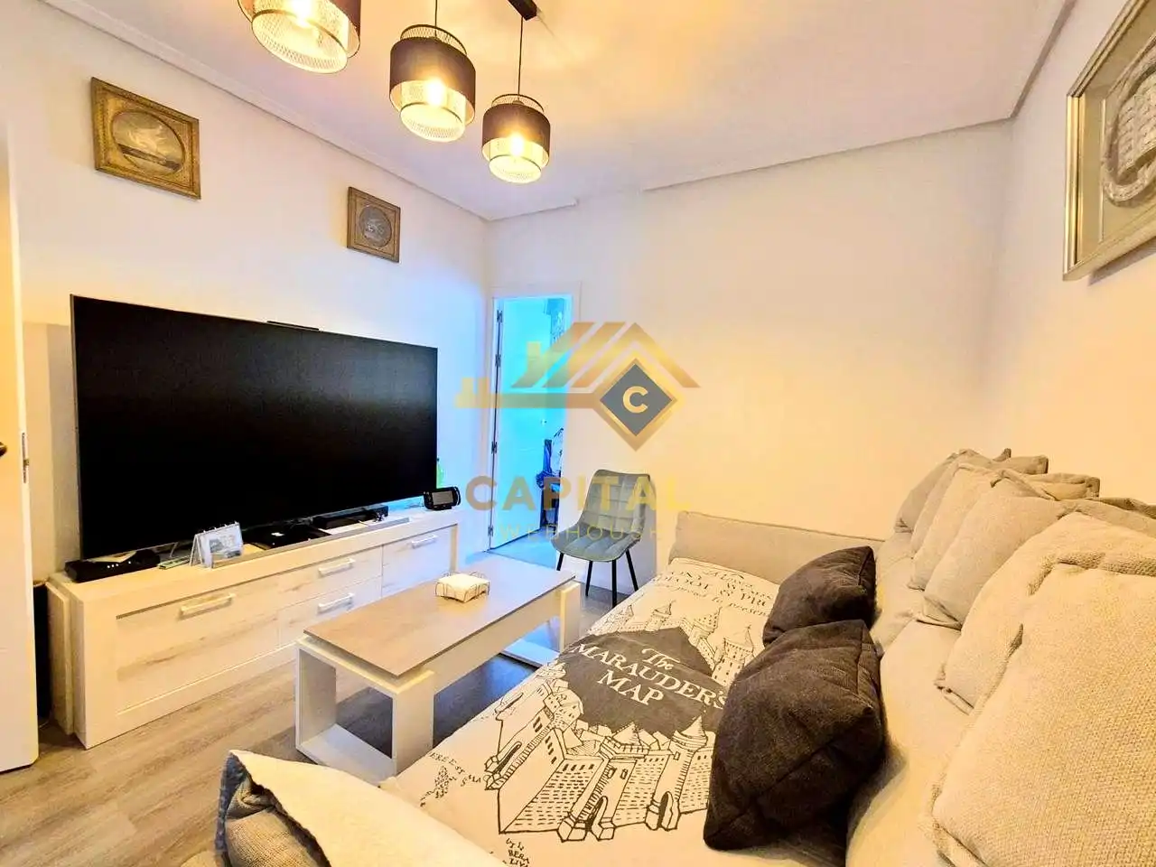 Living room of Flat for sale in Madrid  with Air Conditioner, Heating and Balcony