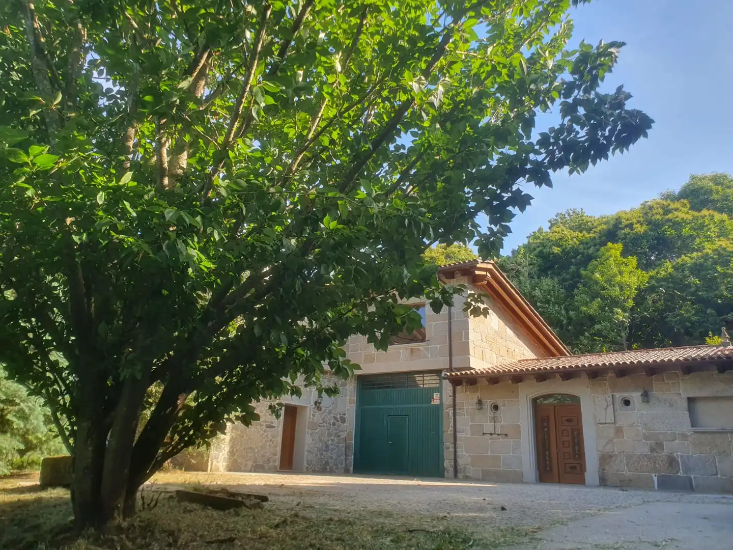 Casa rústica amb terrassa en venda a Pantón, imagen 23