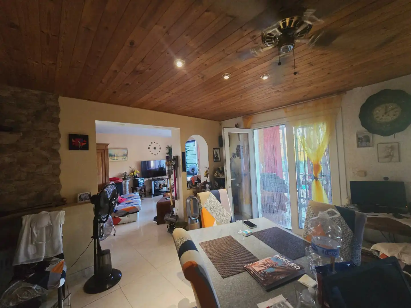 Sala d'estar de Casa o xalet en venda en Mont-roig del Camp amb Jardí privat, Traster i Piscina