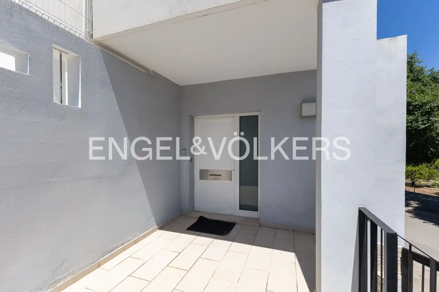 Houses for sale in Villanueva de Castellón  with Air Conditioner, Heating and Terrace