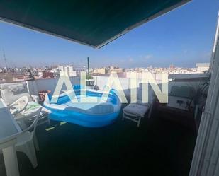 Swimming pool of Attic for sale in  Valencia Capital  with Air Conditioner and Terrace