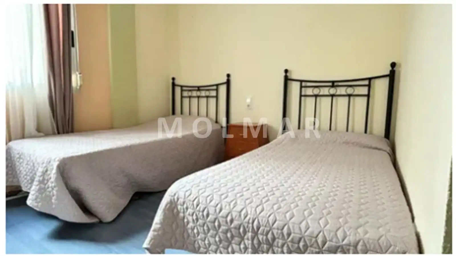 Habitación de Piso en venta en Gandia con Amueblado