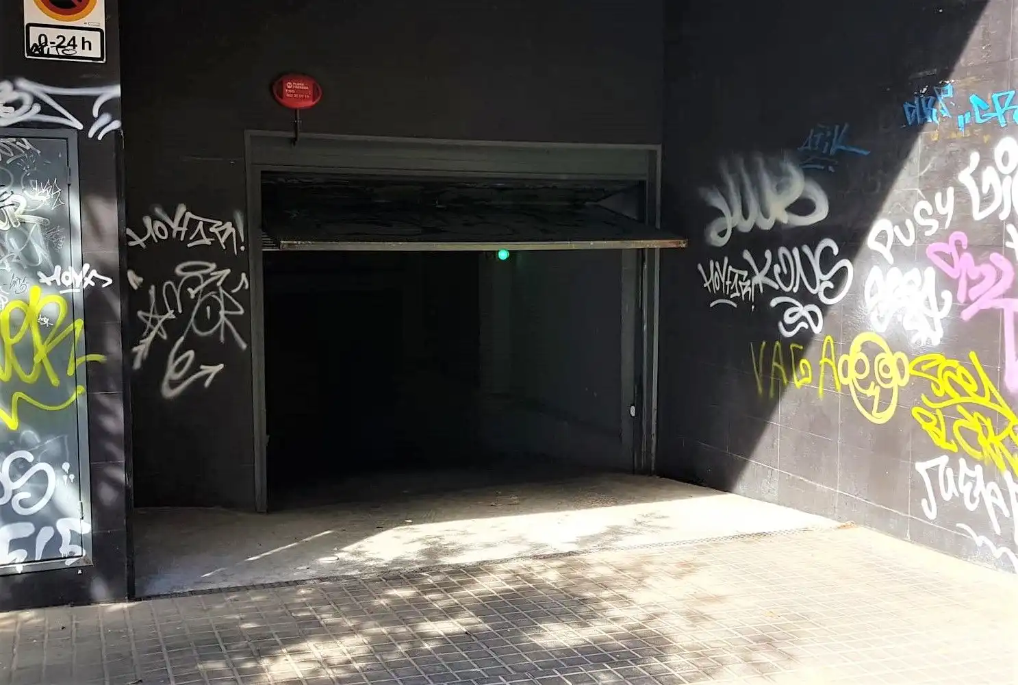 Parking of Garage for rent in Barcelona