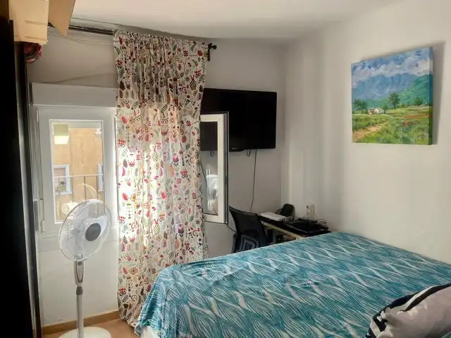 Habitación de Piso en venta en L'Hospitalet de Llobregat con Parquet y Amueblado