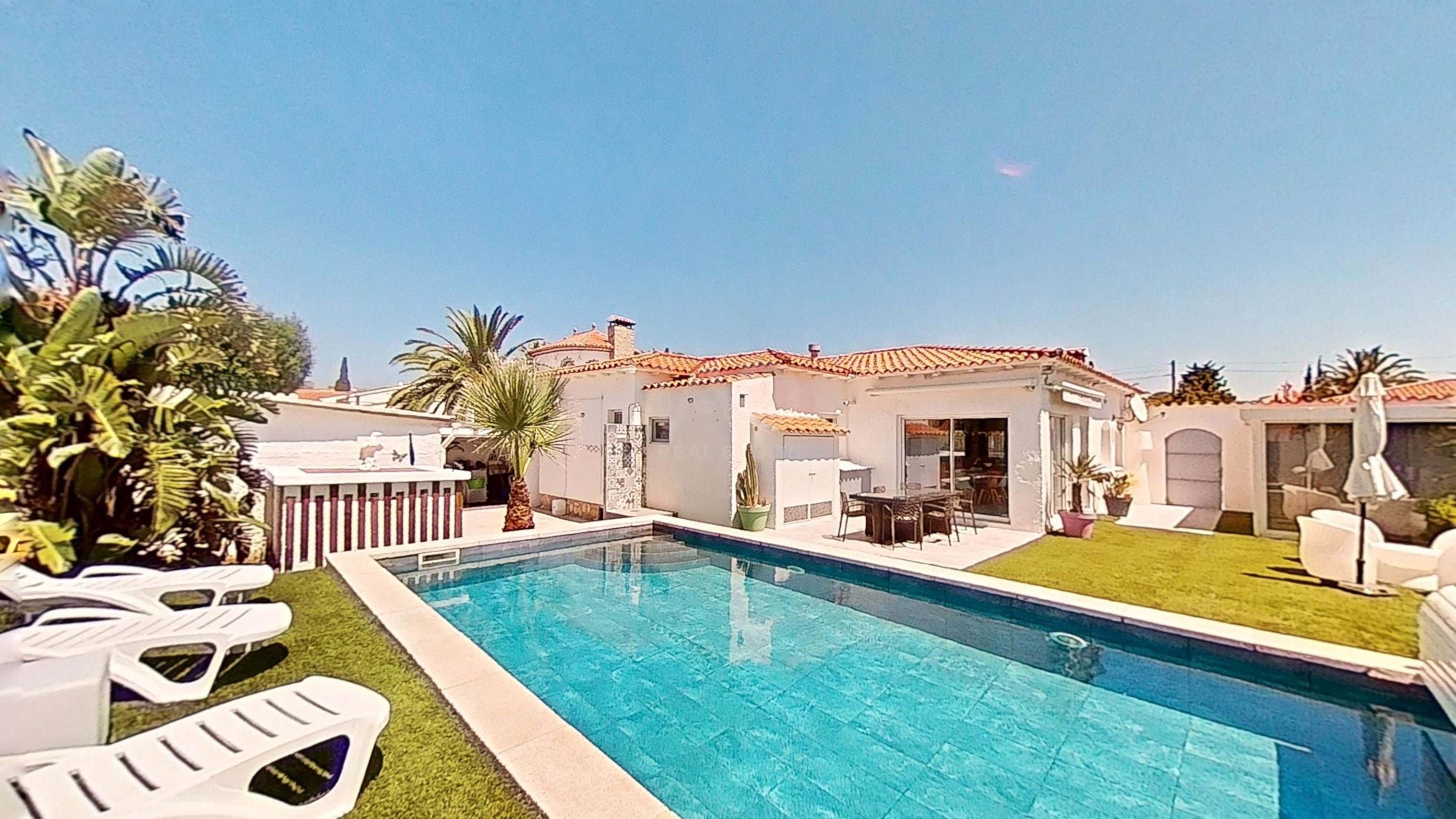 Exterior view of House or chalet for sale in Mont-roig del Camp  with Air Conditioner, Heating and Terrace