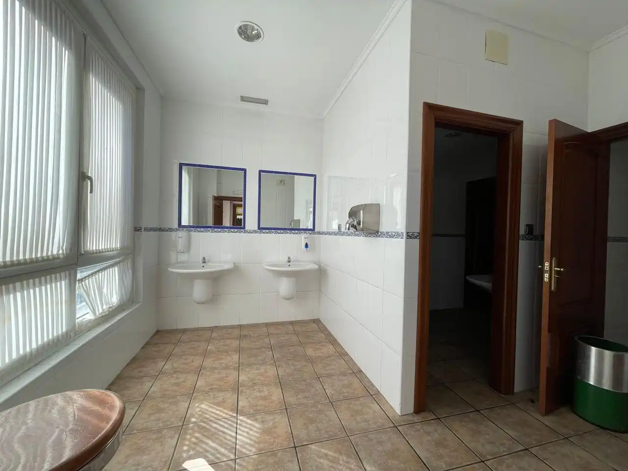 Baño de Piso en venta en Castro-Urdiales con Calefacción