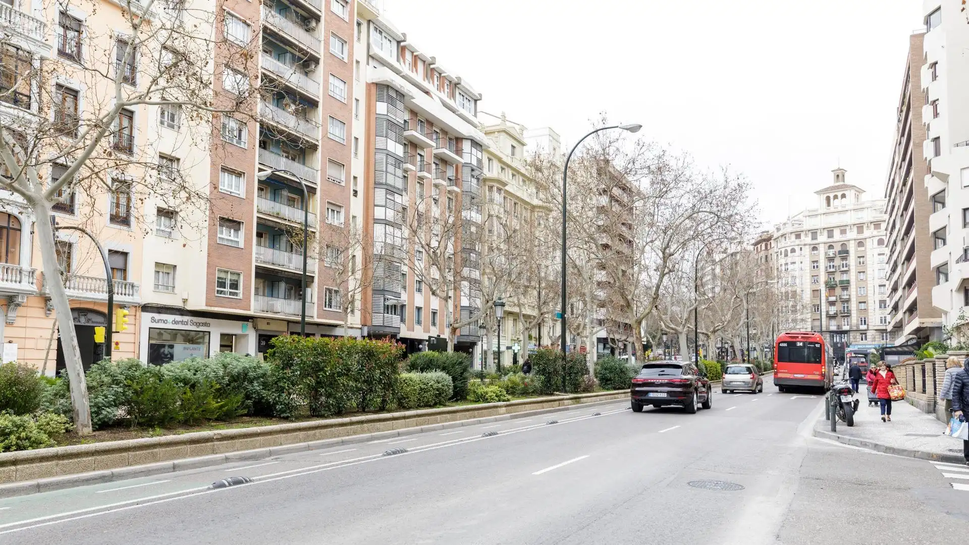 Vista exterior de Dúplex de alquiler en Zaragoza con Aire acondicionado, Calefacción y Balcón