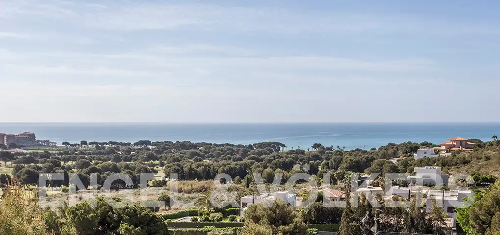 Wohnbaugrundstück zum Verkauf in Can Girona - Terramar - Vinyet