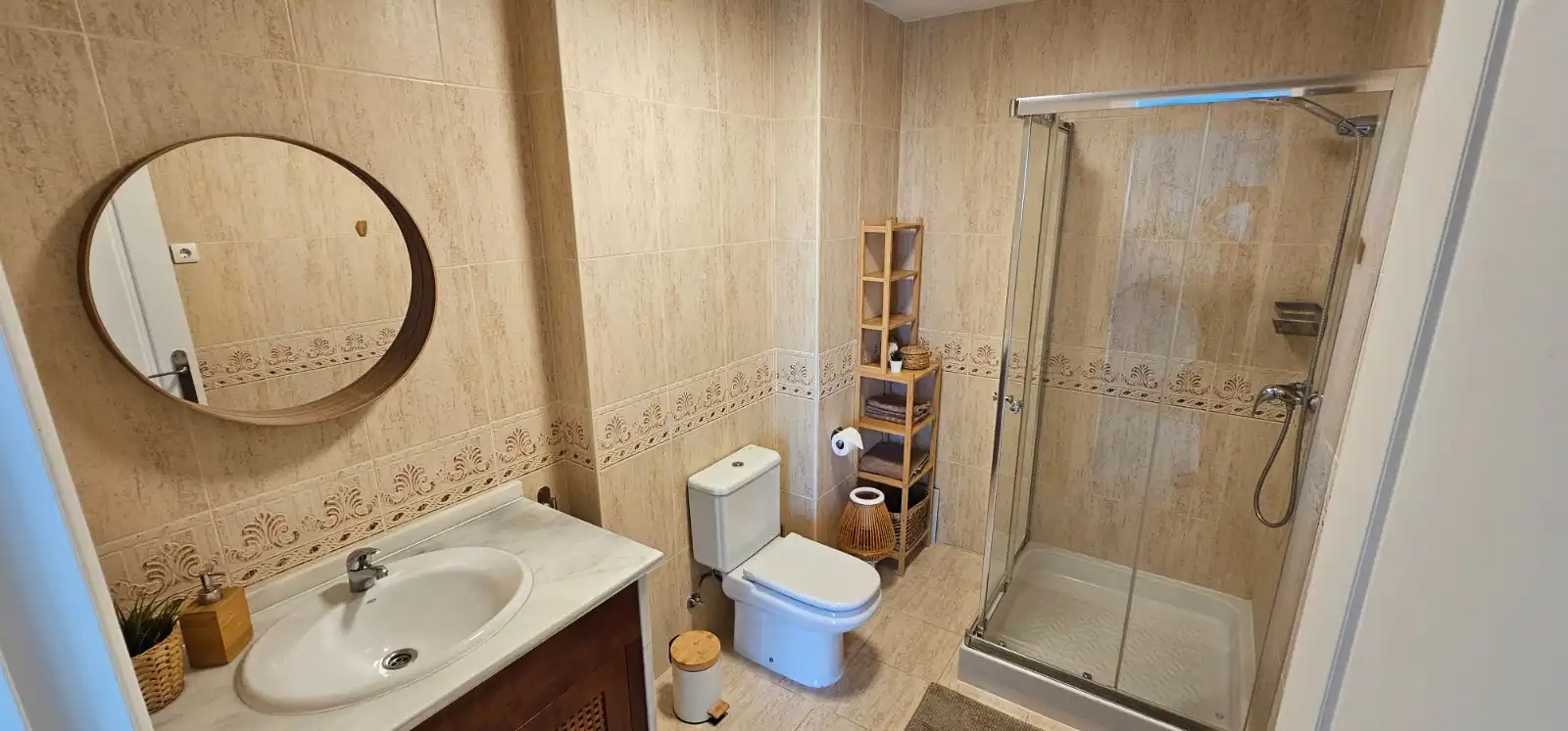 Baño de Casa adosada de alquiler en Alhaurín de la Torre con Aire acondicionado, Jardín privado y Terraza