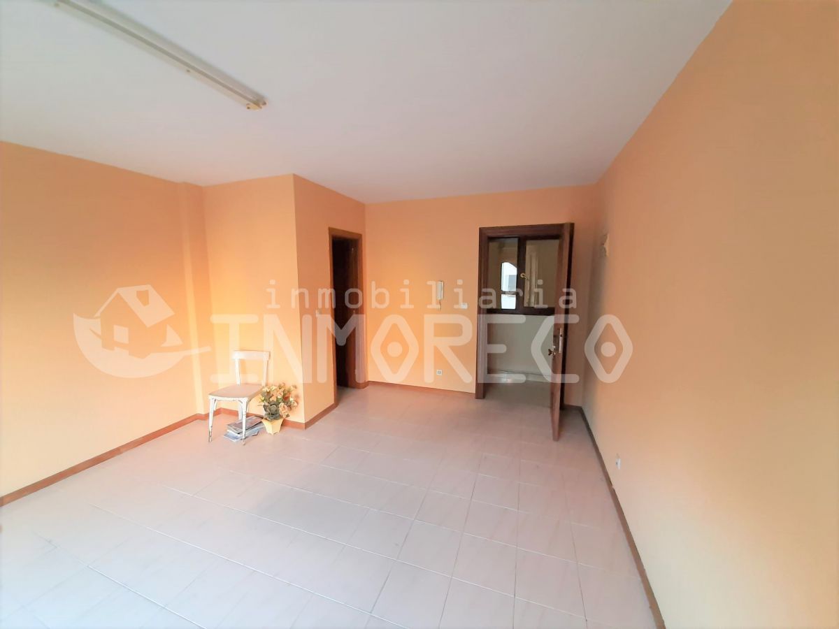 Office for rent in Goya, Centro