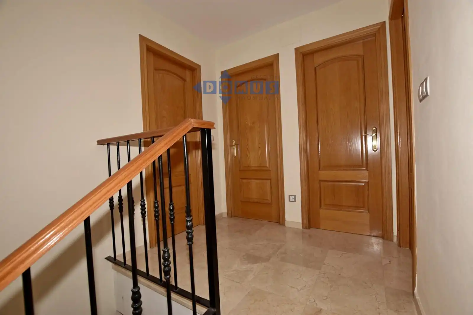 Casa adosada en venda en Ronda amb Aire condicionat, Calefacció i Terrassa