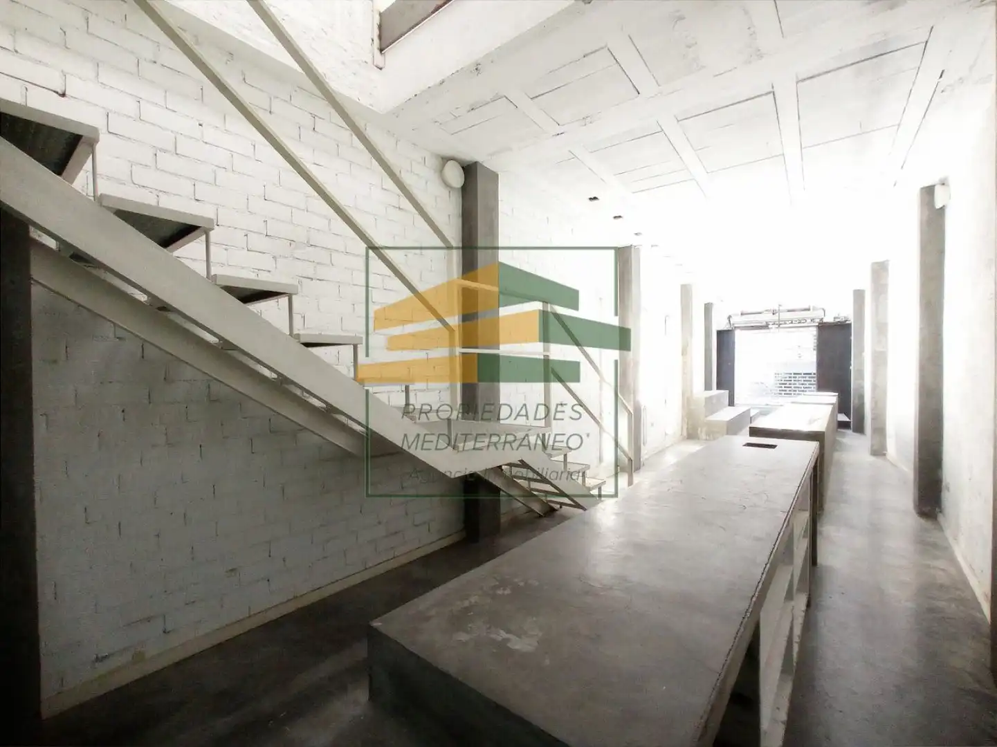 Local comercial de lloguer a Calle ALLOZA 60, imagen 2