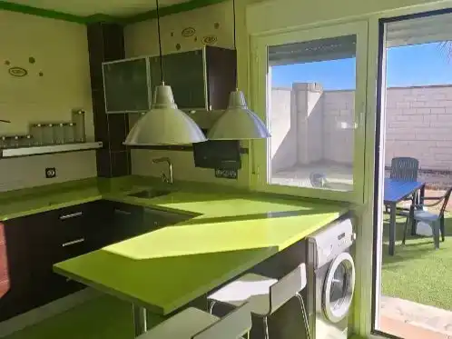 Cuina de Pis en venda en Poblete amb Aire condicionat, Jardí privat i Parquet